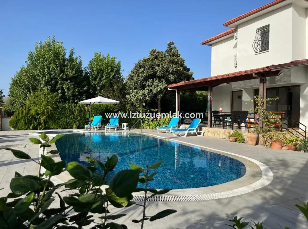 Villa For Sale In Okçular On 1007M2 Plot