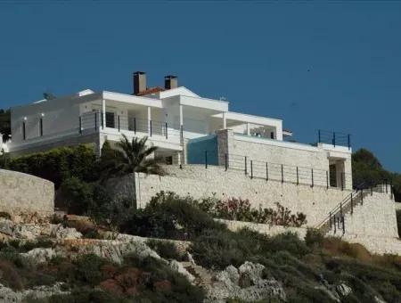 Villa For Sale Sea Villa For Sale With Sea Views And The Island Of Meis Nov