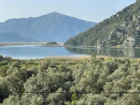 6,821M2 Village House For Sale With Views Of Çandir Lake