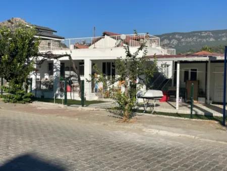 Detached Villa House For Sale In Dalyan Maraşda 677M2 Land