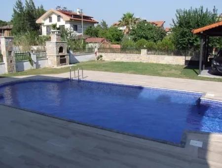 Dalyan Satılık Lüks Villa Dalyan Gülpınar Da 510M2 Arsa İçinde 4+1 Satılık Villa