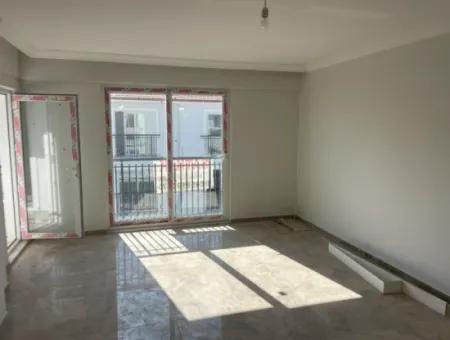 Ortaca Karaburun Mahallesinde Satılık 2+1 Daire